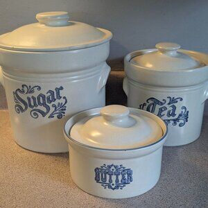 Vintage Pfaltzgraff Yorktowne Cannister Set